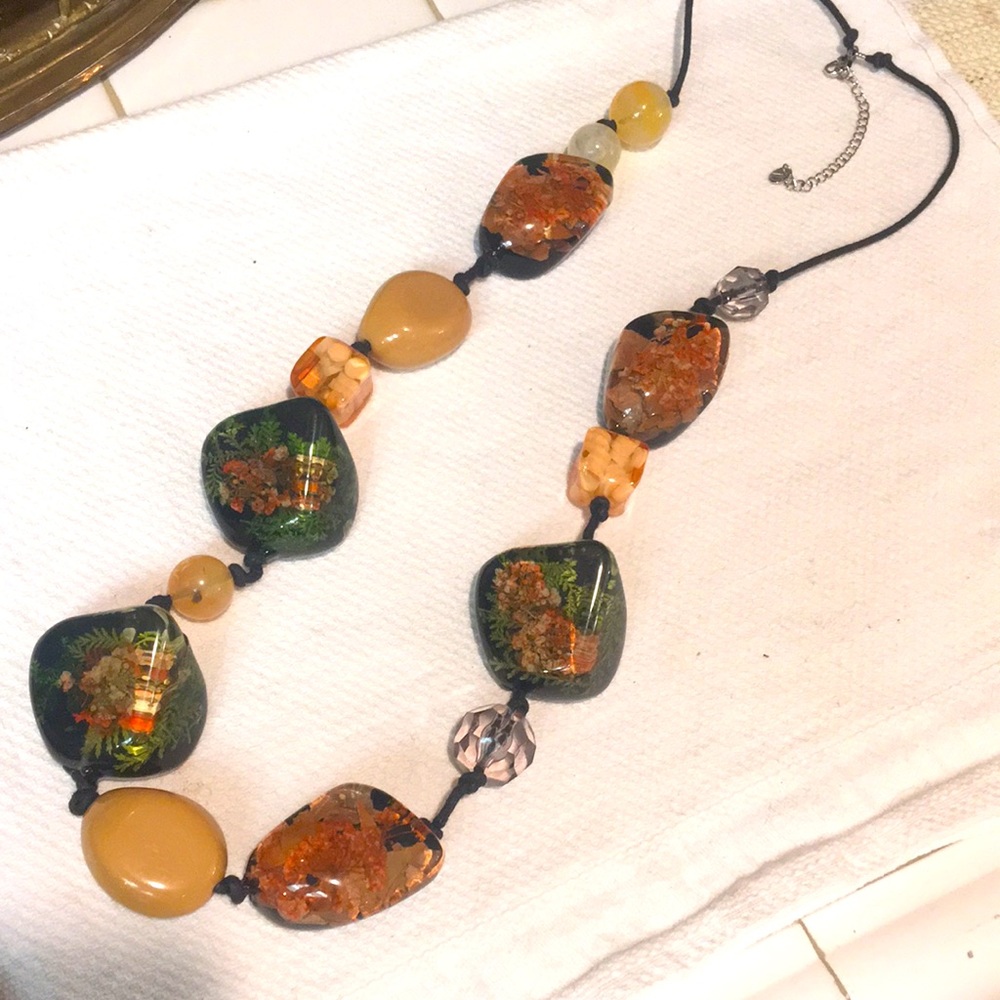 CHUNKY FLOWER PRESSED RESIN NECKLACE “One of a Kind”!🌻🌱🌸🌿🌼🍃🌺